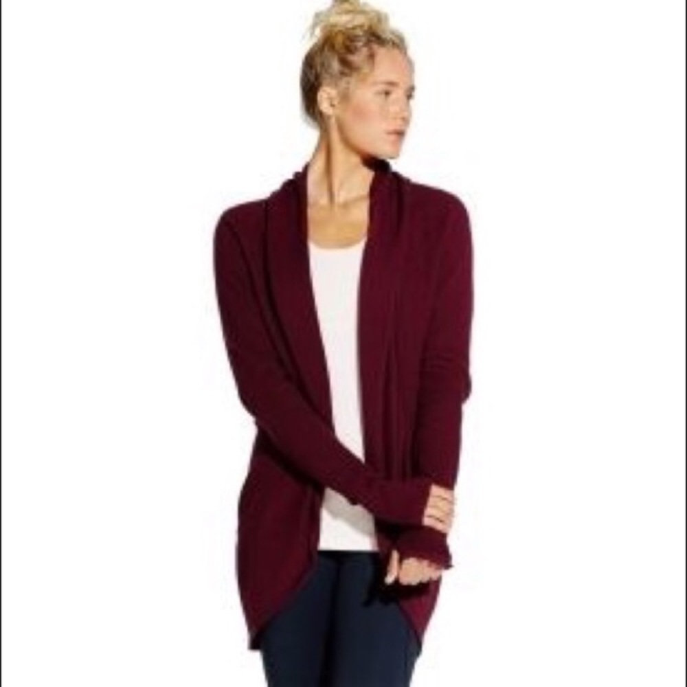 Burgundy adjustable cardigan